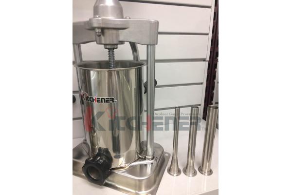 Durable Manual Sausage Stuffer Filling Machine With Safe Adn Sanitary Structure