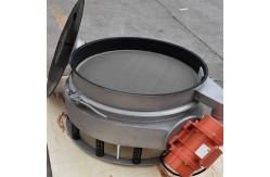 China food-grade vibrating screener for particle screening supplier