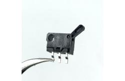 China High Sensitive Micro 3P DIP Push Button Switch DC30V 0.1A supplier