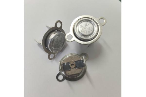 Waterproof KSD301 Bimetal thermal protector Automatic Reset PPS Case loose bracket