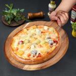 Round Serving Acacia Wood Cutting Board With Handle
