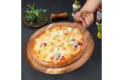 China Round Serving Acacia Wood Cutting Board With Handle supplier