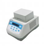Heating And Cooling Type 0C 100C Digital Dry Bath Incubator for sale