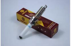 China SILZKFR8D7S Car Iridium Spark Plug Automotive Spare Parts Lightweight supplier