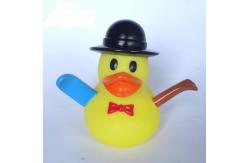 China LED Light Up Bath Christmas Rubber Duck Non Phthalate With Snowman Shape supplier