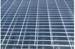 China HDP Metal Steel Walkway Mesh Grating Grid For Parking Lot flooring supplier