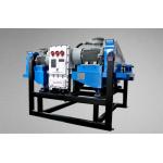 Decanter Certrifuge 2UM 3000G Solid Control Equipment Drilling for sale