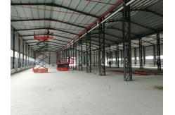 China Hot Dip Galvanized / Painted Steel Structure Warehouse Buildings Pre Engineered supplier