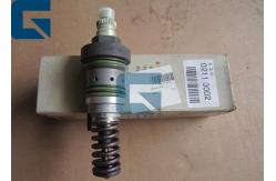 China Denso Fuel Injectors BF6M2012C Engine Parts , Short  Diesel Injectors 02113002 supplier