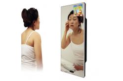 China Induction LCD Advertising Screen Android OS 43'' Magic Mirror Human Body supplier