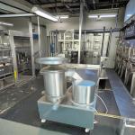 Large Capacity Industrial Egg Cracking Machine Centrifugal Egg Breaker For Home for sale