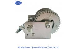 China Light Weight Small Manual Hand Winch With Soft Rubber Handle 800lbs supplier