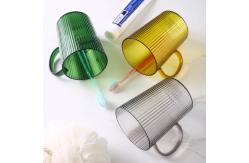 China Stylish Plastic Mouthwash Cup Insta Style With Comfortable Handle supplier