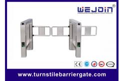 China Traffic light  Swing Barrier Gate for Pedestrian With Dry Contact Interface supplier