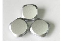 China Precision 0.05mm Tolerance Metal Die Casting parts Silver Zinc Alloy Buttons supplier