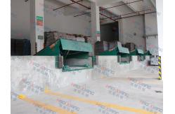 China Hydraulic Dock Leveler Load And Unload Goods Green 220V supplier