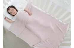 China Oblong Baby Room Bedding Sets Comfortable Patchwork Knitted Sleeping Covers supplier