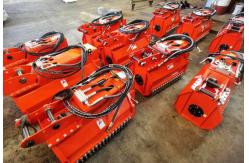 China Mechanical Power Source Q355B Flail Mower for Excavator supplier