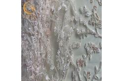 China Machine Embroidery Beaded White Lace Fabric MDX Sequin 20％ Polyester supplier