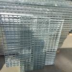 Stainless Industrial Steel Grating Floor Fence Mesh Galvanized Platform Anti Slip for sale