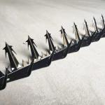6 Sizes Razor Wall Spikes Anti Climb High Security Sharp On Top Of Wall And Fence for sale