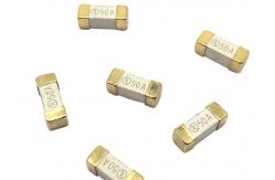 China High Current Fast Blow Square 80A 250VAC Surface Mount Fuse supplier