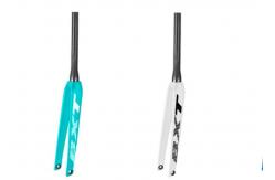 China Customizable Carbon Fiber Fork 700C Aero Shaping Flat Mount Carbon Fork supplier