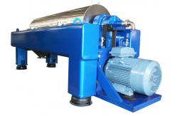 China Horizontal Titanium Decanter Centrifuges SS316 For Self Cleaning supplier