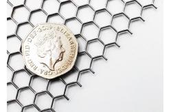 China Hexagonal Hole Sheet Perforated Metal Mesh Stainless Steel supplier
