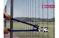 China Clear VU Mesh Fence with Top Razor Spikes | 358 Anti-climb Mesh Panel | 8gauge steel wire | Hesly Fence - China supplier