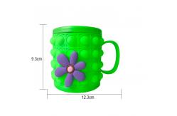 China Non - Stick Easy Cleaning Baby Silicone Kids Mug Squeeze Cups Customization Possibilities supplier