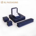 Luxury Gift Box Packing Jewelry Boxes Custom Logo Stripe Bracelet Necklace Jewelry Box Packaging for sale