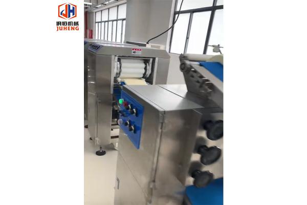 Automatic Lachha Paratha Making Machine Paratha Pressing 7700 - 12000pcs/H