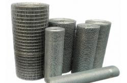 China 1 Inch Gi Welded Wire Mesh For Fencing And Animal Cage supplier
