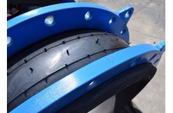 China Ductile Cast Steel Single Sphere Rubber Expansion Joint 55% Rubber Content Spherical Structure supplier