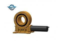 China Single Axis Solar Tracker Slew Drive Axis With 24vdc Electrical Motor supplier