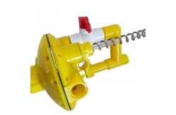 China PVC 1.3kg Pressure Regulator For Chicken Waterer supplier