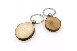 China Handcrafted Simple Round Wood Keychain Engraving Natural Eco Friendly And Rustic supplier