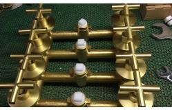 China Gold 360 Rotate Wall Mounted 304 SUS Concealed Bath Shower Mixer supplier