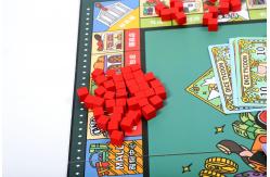 China CMYK Printing Diced Marvel Monopoly Board Game Customizable supplier
