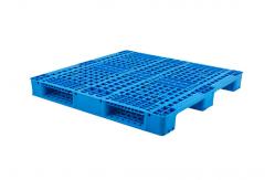 China Injection Molding Industrial Plastic Pallet Three Runners Grid Surface Hdpe Pallets supplier