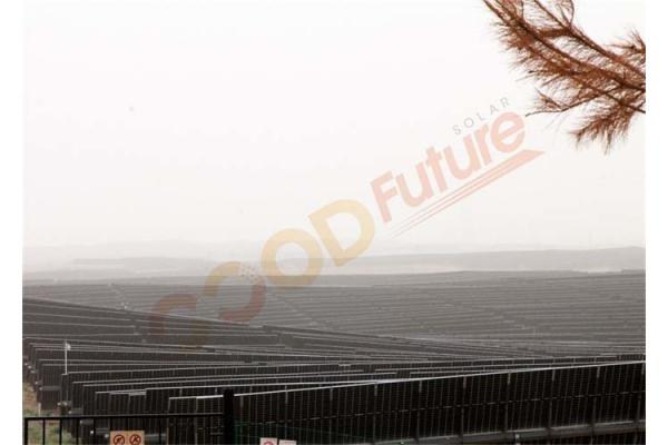 IP65 Tilted Single Axis Tracker 1.6KN/M2 Snow Load Photovoltaic Tracker