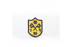 China Heat Transfer 1.1mm Thickness Custom Embroidered Patches supplier