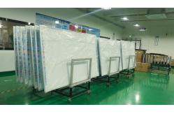 China Smart Interactive Electronic Whiteboard Blackboard Anti Scratch 96Inch supplier