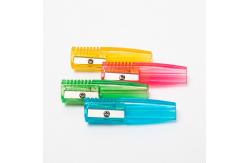 China Students Single Hole Pencil Sharpener With Pen Cap supplier