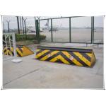 High tonnage hydraulic control checkpoint road blocker system , LED light warning