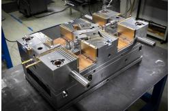 China Customizable Plastic Household Mould Hair Dryer Shell Injection Moulding Service supplier