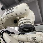 Used Kuka Robot 6 Axis KR150-2 2000 Palletizing Loading Welding Robot