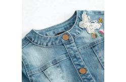 China Breathable Girls Jean Jacket / Children's Denim Jeans With Covered Button supplier
