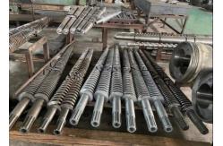 China High Output 100mm Screw And Barrel For Plastic Pipe Extrusion Machine supplier